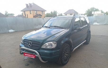 Mercedes-Benz M-Класс, 1999 год, 650 000 рублей, 3 фотография