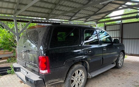 Cadillac Escalade II, 2005 год, 1 000 000 рублей, 5 фотография