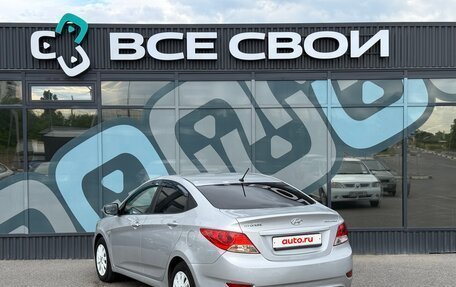 Hyundai Solaris II рестайлинг, 2013 год, 770 000 рублей, 3 фотография