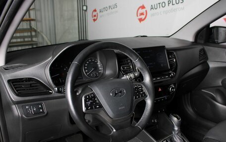 Hyundai Solaris II рестайлинг, 2021 год, 1 570 000 рублей, 7 фотография