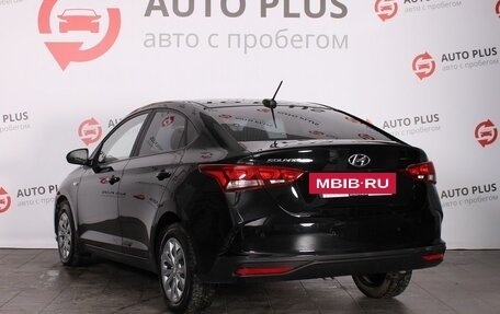 Hyundai Solaris II рестайлинг, 2021 год, 1 570 000 рублей, 2 фотография