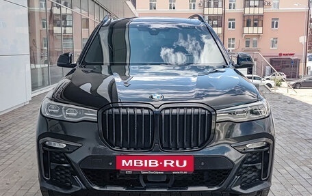 BMW X7, 2021 год, 8 220 000 рублей, 2 фотография