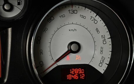 Peugeot 408 I рестайлинг, 2012 год, 529 000 рублей, 15 фотография