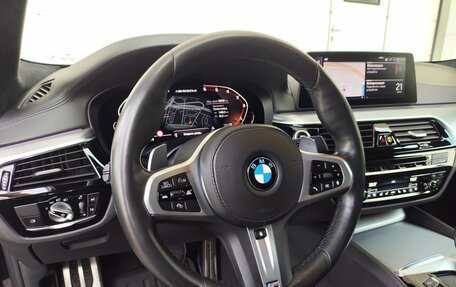 BMW 5 серия, 2019 год, 5 700 000 рублей, 11 фотография