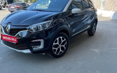 Renault Kaptur I рестайлинг, 2016 год, 1 250 000 рублей, 4 фотография