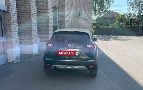 Renault Kaptur I рестайлинг, 2016 год, 1 250 000 рублей, 2 фотография