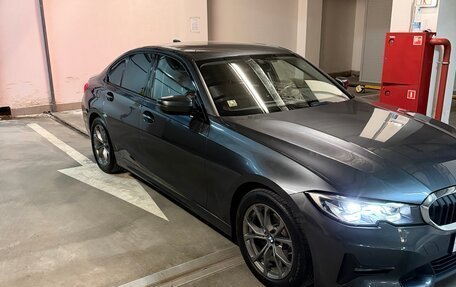 BMW 3 серия, 2019 год, 3 450 000 рублей, 3 фотография