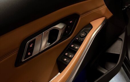 BMW 3 серия, 2019 год, 3 450 000 рублей, 16 фотография
