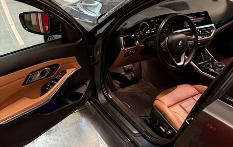 BMW 3 серия, 2019 год, 3 450 000 рублей, 9 фотография