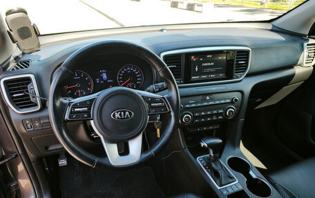 KIA Sportage IV рестайлинг, 2020 год, 2 499 000 рублей, 13 фотография