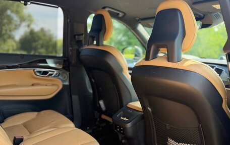 Volvo XC90 II рестайлинг, 2017 год, 3 050 000 рублей, 5 фотография