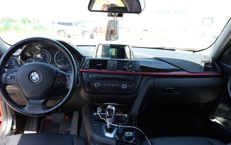 BMW 3 серия, 2013 год, 1 550 000 рублей, 13 фотография