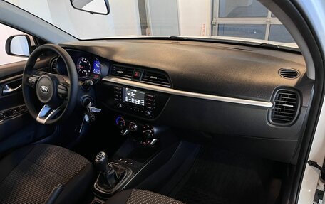 KIA Rio IV, 2020 год, 1 679 000 рублей, 13 фотография