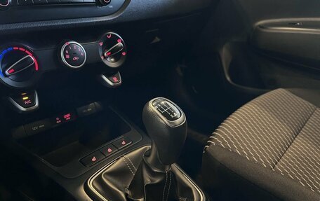 KIA Rio IV, 2020 год, 1 679 000 рублей, 31 фотография