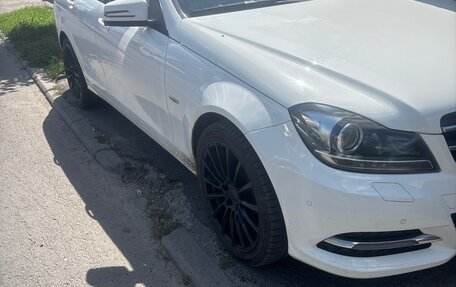 Mercedes-Benz C-Класс, 2013 год, 1 950 000 рублей, 2 фотография
