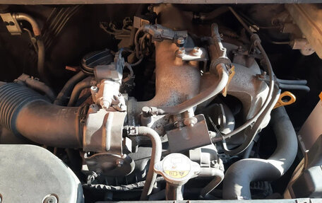 Hyundai H-1 II рестайлинг, 2010 год, 1 600 000 рублей, 9 фотография
