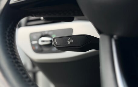 Audi A4, 2017 год, 1 550 000 рублей, 13 фотография