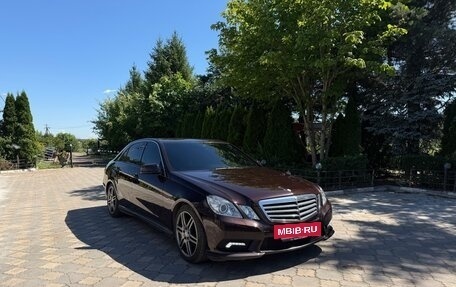 Mercedes-Benz E-Класс, 2010 год, 1 600 000 рублей, 3 фотография