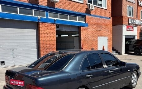 Mercedes-Benz E-Класс, 1997 год, 459 999 рублей, 6 фотография