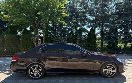 Mercedes-Benz E-Класс, 2010 год, 1 600 000 рублей, 9 фотография