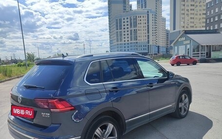 Volkswagen Tiguan II, 2017 год, 2 750 000 рублей, 2 фотография