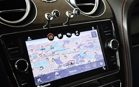 Bentley Bentayga I, 2017 год, 8 900 000 рублей, 24 фотография