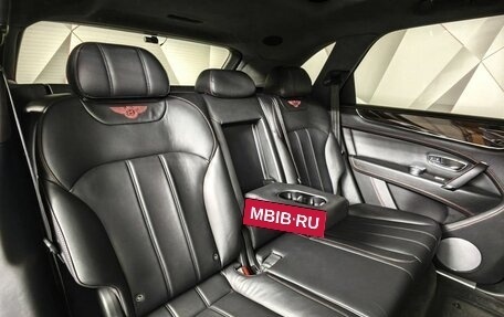Bentley Bentayga I, 2017 год, 8 900 000 рублей, 16 фотография