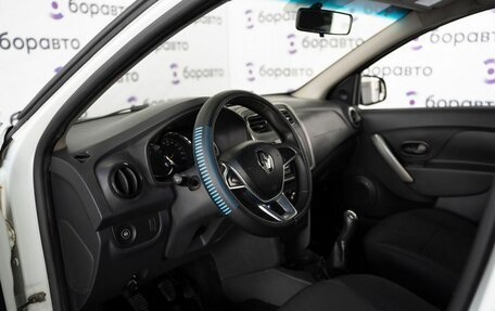 Renault Logan II, 2019 год, 590 000 рублей, 15 фотография