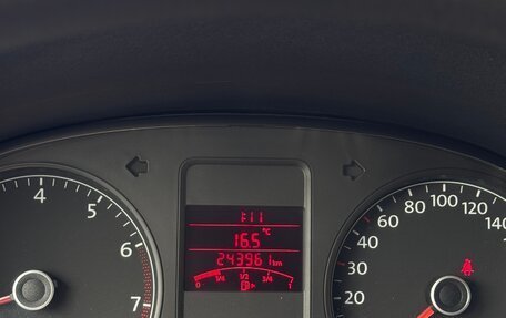 Volkswagen Polo VI (EU Market), 2011 год, 680 000 рублей, 3 фотография