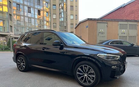 BMW X5, 2019 год, 6 500 000 рублей, 2 фотография