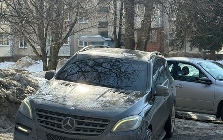 Mercedes-Benz M-Класс, 2012 год, 1 590 000 рублей, 1 фотография
