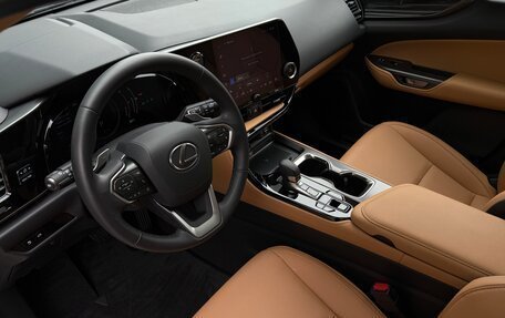 Lexus NX, 2024 год, 7 750 000 рублей, 11 фотография