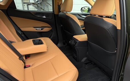Lexus NX, 2024 год, 7 750 000 рублей, 17 фотография