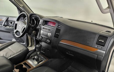 Mitsubishi Pajero IV, 2007 год, 1 460 000 рублей, 9 фотография