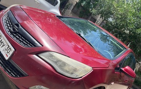 Opel Astra J, 2010 год, 500 000 рублей, 11 фотография