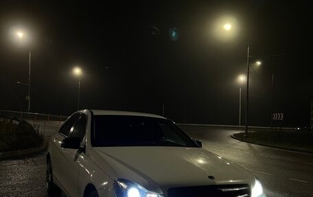 Mercedes-Benz C-Класс, 2013 год, 1 600 000 рублей, 1 фотография