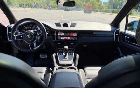 Porsche Cayenne III, 2020 год, 7 212 000 рублей, 13 фотография