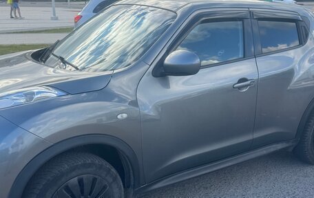 Nissan Juke II, 2011 год, 850 000 рублей, 2 фотография
