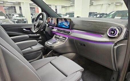 Mercedes-Benz V-Класс, 2026 год, 13 635 000 рублей, 15 фотография