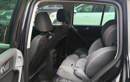 Volkswagen Tiguan I, 2010 год, 909 000 рублей, 7 фотография