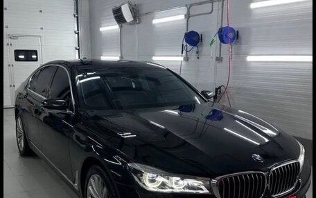BMW 7 серия, 2016 год, 2 650 000 рублей, 10 фотография