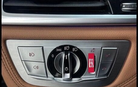 BMW 7 серия, 2016 год, 2 650 000 рублей, 11 фотография