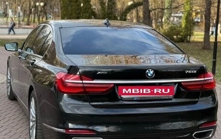BMW 7 серия, 2016 год, 2 650 000 рублей, 36 фотография