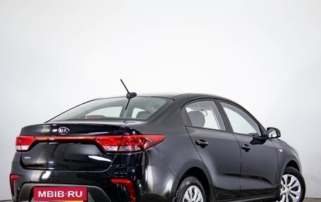 KIA Rio IV, 2017 год, 1 379 000 рублей, 5 фотография