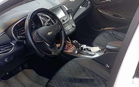 Chevrolet Malibu IX, 2018 год, 1 150 000 рублей, 2 фотография