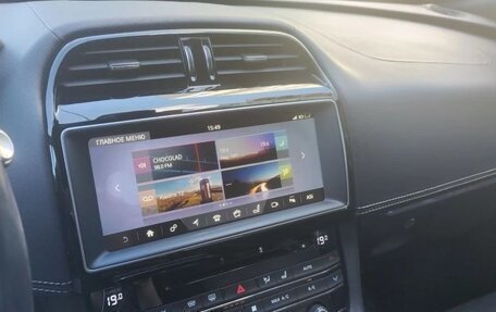 Jaguar F-Pace, 2016 год, 2 400 000 рублей, 2 фотография