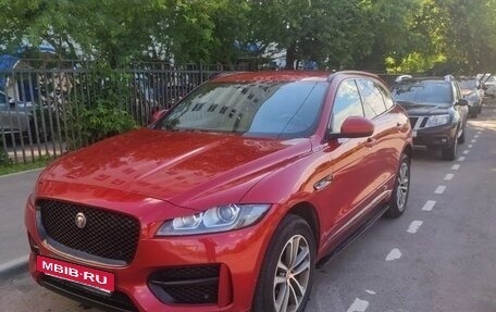 Jaguar F-Pace, 2016 год, 2 400 000 рублей, 5 фотография