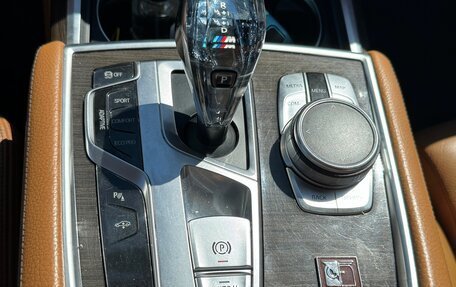 BMW 7 серия, 2015 год, 3 150 000 рублей, 16 фотография