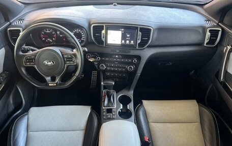 KIA Sportage IV рестайлинг, 2017 год, 1 950 000 рублей, 2 фотография