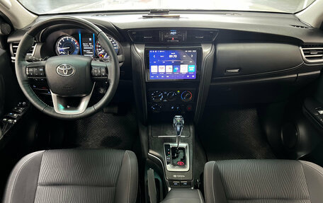 Toyota Fortuner II, 2021 год, 4 850 000 рублей, 10 фотография